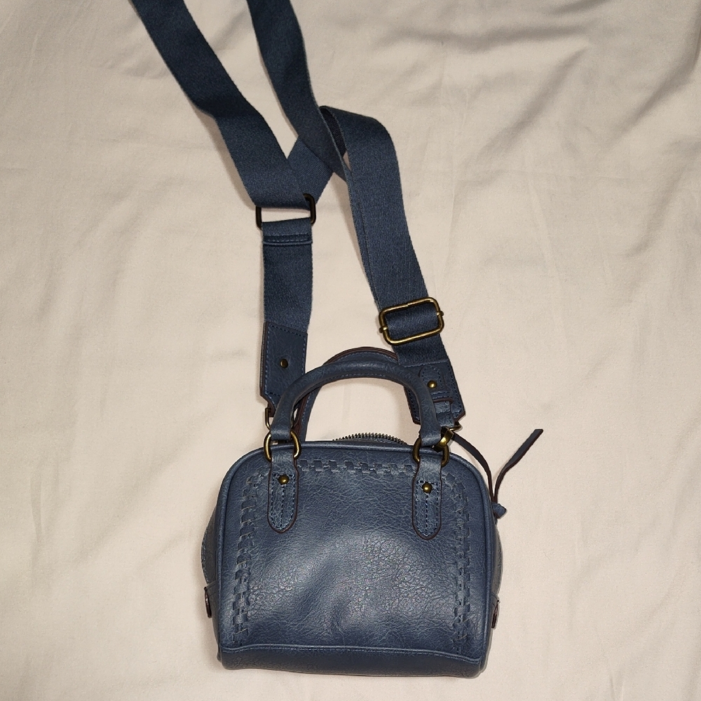 Stylish Navy Crossbody Bag